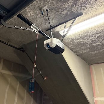 Knowledge Garage Doors - LiftMaster 2420L Chain Drive installation - Garage Door Services Near Me Knowledge Garage Doors - LiftMaster 2420L Chain Drive installation - Garage Door Services Near Me