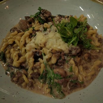 Park Distillery - Hamburger helper 4/5 - Canadian (New) Near Me - Banff, Alberta