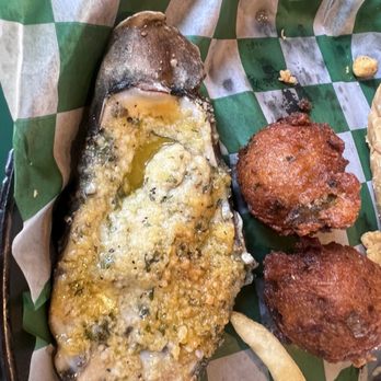 Wintzell's Oyster House - Seafood Near Me - Mobile, Alabama