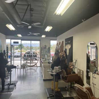 Aura Aveda Salon - Clean and comfortable space - Hair Salons Near Me - Indio, California