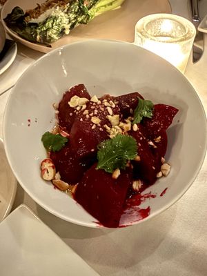 Troquet on South by null