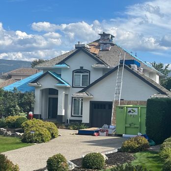 Pinnacle Roofing - Roofing Near Me - Kelowna, British Columbia Pinnacle Roofing - Roofing Near Me - Kelowna, British Columbia