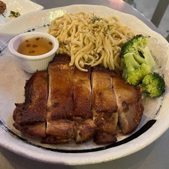 Chic n' Time - Five spice chicken and Garlic Noodles - Noodles Near Me - San Francisco, California Chic n' Time - Five spice chicken and Garlic Noodles - Noodles Near Me - San Francisco, California