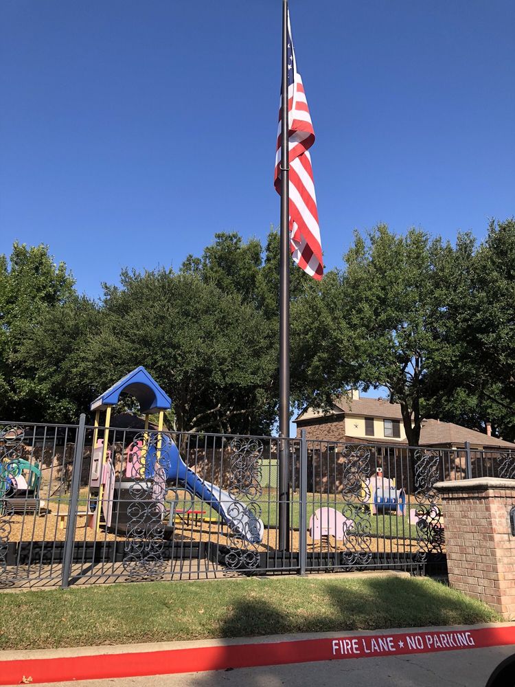 Blue Ivey School - childcare center in Garland, TX