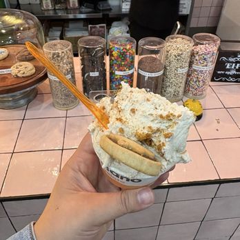 Milano Gelato Ice Cream - Biscoff gelato - Gelato Near Me - Concord, California