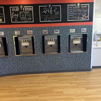 The Froyo House - Ice Cream & Frozen Yogurt Near Me - Severna Park, Maryland The Froyo House - Ice Cream & Frozen Yogurt Near Me - Severna Park, Maryland