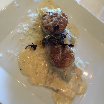 BG Restaurant - Seared scallops with asparagus ricotta ravioli in truffle sauce - my fav - New American Near Me - New York, New York BG Restaurant - Seared scallops with asparagus ricotta ravioli in truffle sauce - my fav - New American Near Me - New York, New York