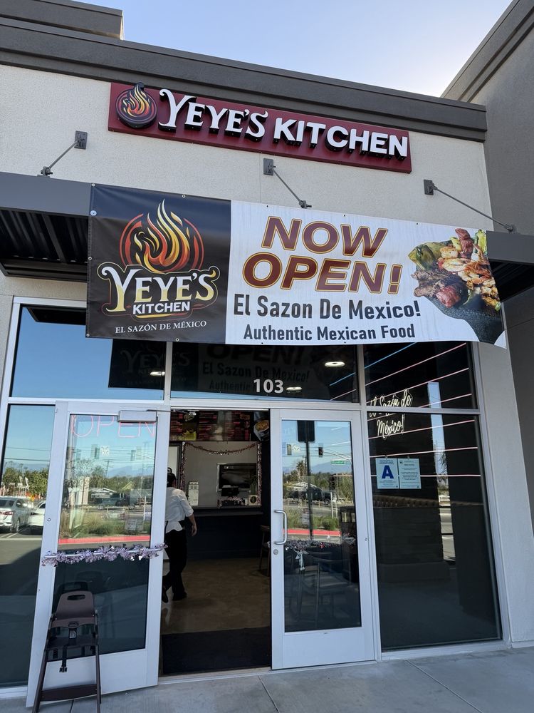 Yeyes Kitchen