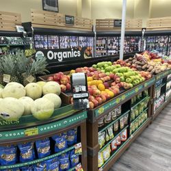 Shaw's - Plenty of Fresh Organic Fruits