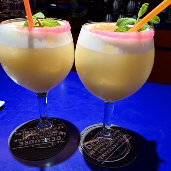Butyklan - Pubs Near Me - Barcelona, B Butyklan - Pubs Near Me - Barcelona, B