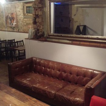 The Foxhole - Lounge - Bars Near Me - Sydney, NSW