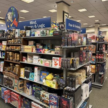Barnes & Noble - Bookstores Near Me - Pembroke Pines, Florida