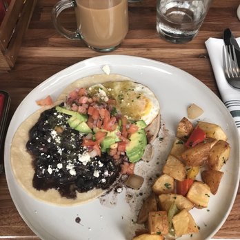 Lapisara Eatery - Breakfast & Brunch Near Me - San Francisco, California