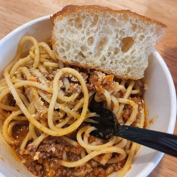 Noodies - Bucatini and bolognese, with sea salt flaked foccacia - Gelato Near Me - Tucson, Arizona Noodies - Bucatini and bolognese, with sea salt flaked foccacia - Gelato Near Me - Tucson, Arizona
