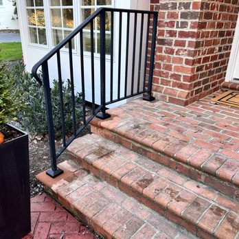 Fixabl - Brick repair and handrail anchoring - Handyman Near Me