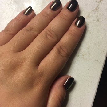 West Loop Nail & Spa - This lighting makes it hard to see, but it's a shimmering rose gold top coat of chrome over black gel. - Nail Salons Near Me - Chicago, Illinois West Loop Nail & Spa - This lighting makes it hard to see, but it's a shimmering rose gold top coat of chrome over black gel. - Nail Salons Near Me - Chicago, Illinois