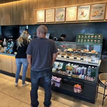 Starbucks - Coffee & Tea Near Me - Delray Beach, Florida