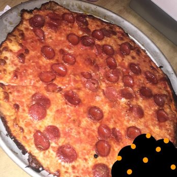 Star Tavern - Pizza Near Me - City Of Orange, New Jersey