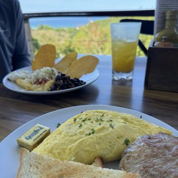 The English Rose - Gouda cheese Omelet. - Bed & Breakfast Near Me - Rincón, Puerto Rico The English Rose - Gouda cheese Omelet. - Bed & Breakfast Near Me - Rincón, Puerto Rico