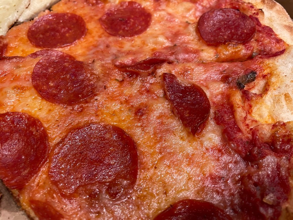 Food from Teak & Charlie's Jersey Girl Pizza