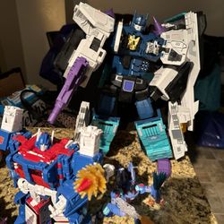 Toy Round Up