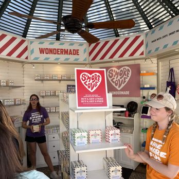Wondermade - Wondermade kiosk at Disney Springs - Specialty Food Near Me - Orlando, Florida Wondermade - Wondermade kiosk at Disney Springs - Specialty Food Near Me - Orlando, Florida