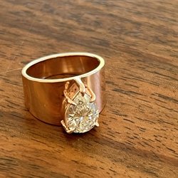 D Delucchi Fine Jewelry - Engagement ring