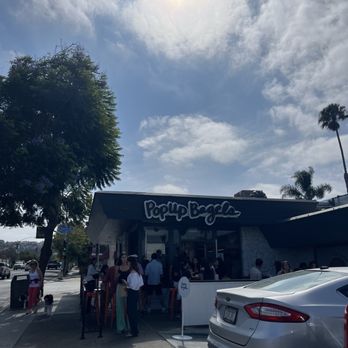 PopUp Bagels - outside | tiktok & insta: @trinhiesworld - Bagels Near Me - La Jolla, California PopUp Bagels - outside | tiktok & insta: @trinhiesworld - Bagels Near Me - La Jolla, California