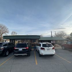 Ole Sawmill Grill 2.0 - Outside