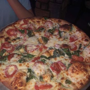Ventura's Greenhouse Restaurant - White pizza with spinach and tomato - Seafood Near Me - Margate City, New Jersey Ventura's Greenhouse Restaurant - White pizza with spinach and tomato - Seafood Near Me - Margate City, New Jersey