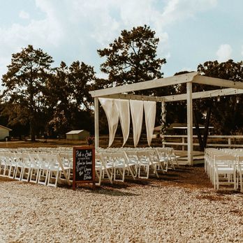 Weddings At Lakeside - Wedding chapel - Venues & Event Spaces Near Me - Shepherd, Texas