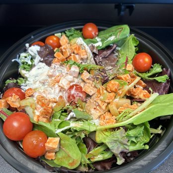 Everdine's Grilled Cheese Co. - Buffalo Chicken Salads - Sandwiches Near Me - Naperville, Illinois
