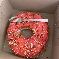 Better Be Donuts - Giant Strawberry Sprinkles