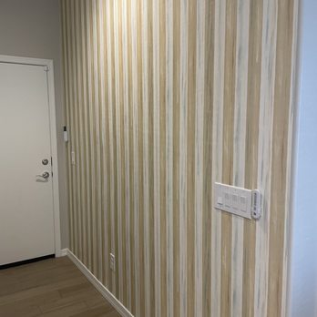The Wallpaper Sisters - Sisters work - Wallpapering Near Me
