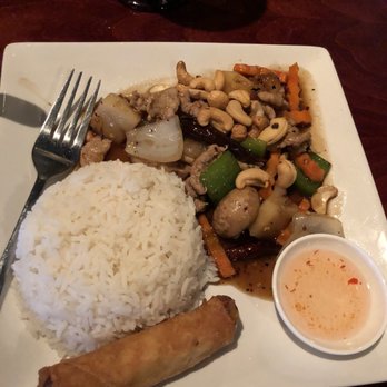 Bangkok Royal - The L7 Bangkok cashew. Comes w pineapple and I ordered pork. Was delicious w egg roll and ginger chicken soup on the lunch menu. - Thai Near Me - Waco, Texas