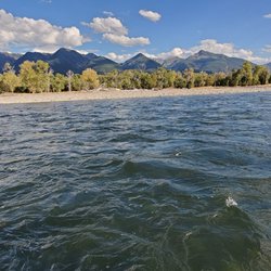 Sleeping Giant Tours - Yellowstone River