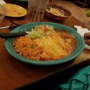 El Jardin - Enchilada plate - Mexican Near Me - Commerce City, Colorado El Jardin - Enchilada plate - Mexican Near Me - Commerce City, Colorado