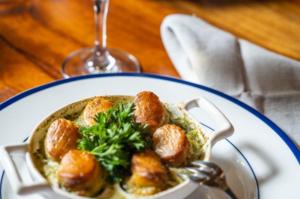 Petite Left Bank by null