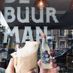 De Buurman - Falafel wrap and drink