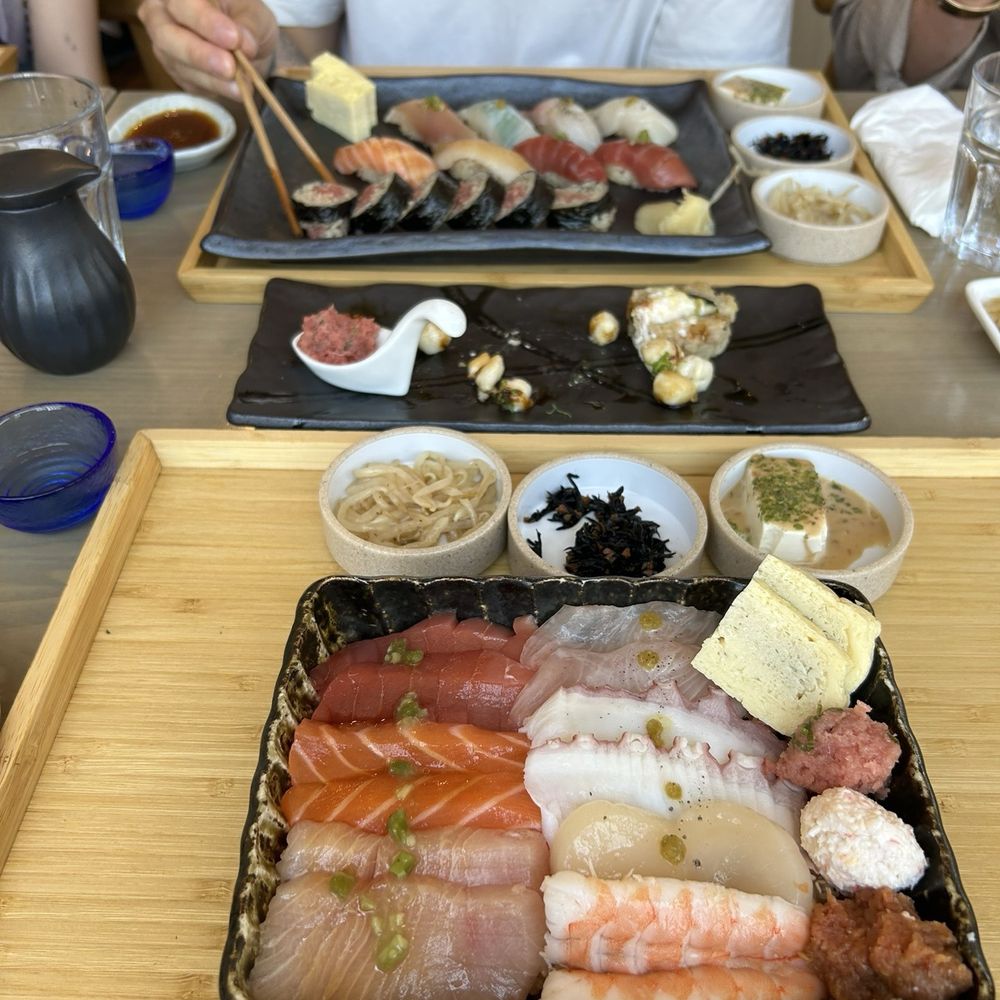 Akami Sushi - Sushi Bars Near Me - Arcadia, California Akami Sushi - Sushi Bars Near Me - Arcadia, California