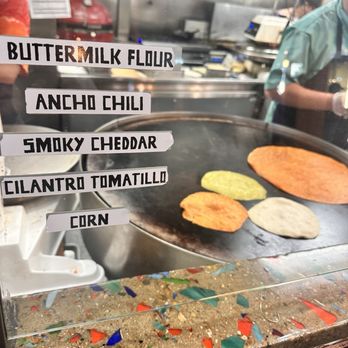 Cabo Bob's Burritos - Tortilla choice - Mexican Near Me - Austin, Texas