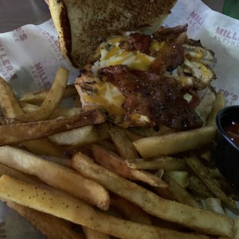 Miller's Ale House - GRILLED CHICKEN BLT - Sports Bars Near Me - Schaumburg, Illinois Miller's Ale House - GRILLED CHICKEN BLT - Sports Bars Near Me - Schaumburg, Illinois