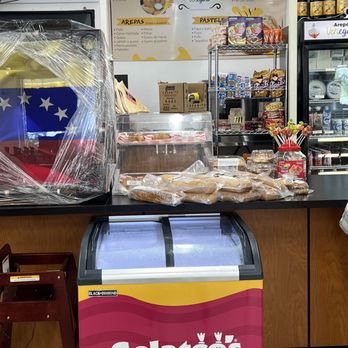 Arepas Venegara - Counter - Venezuelan Near Me - Homestead, Florida Arepas Venegara - Counter - Venezuelan Near Me - Homestead, Florida