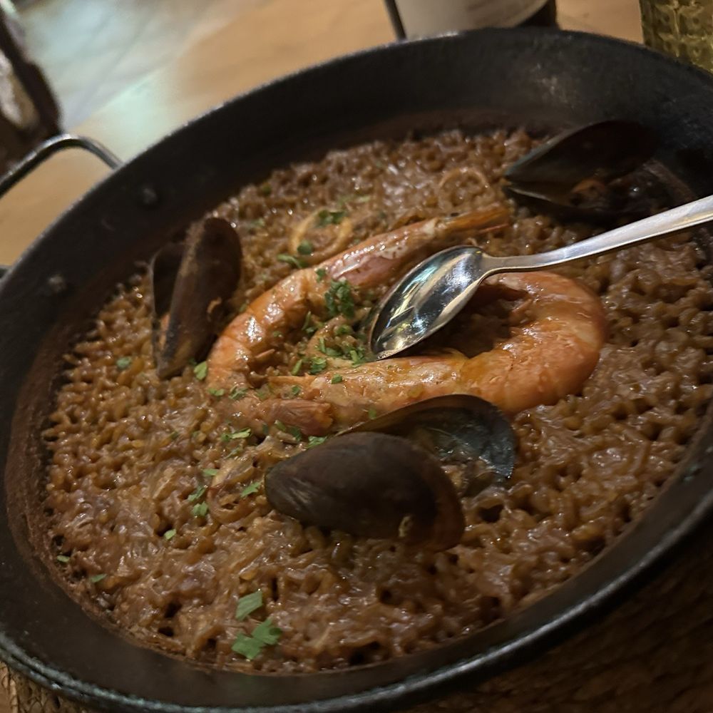 Taberna del Cura - Steakhouses Near Me - Barcelona, BCN Taberna del Cura - Steakhouses Near Me - Barcelona, BCN