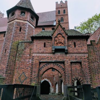 Hooked On Hiatus - Malbork Castle, Poland - Travel Agents Near Me Hooked On Hiatus - Malbork Castle, Poland - Travel Agents Near Me