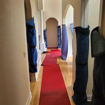 Elite Moving - At Elite Moving we not only believe in protecting your belongings, but also the property that they are coming out of, or going into! - Movers Near Me