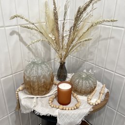 Cute fall decor!