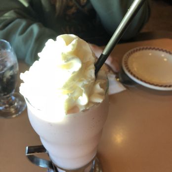 Red Line Diner - Diners Near Me - Fishkill, New York