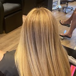 Hello Gorgeous Salon