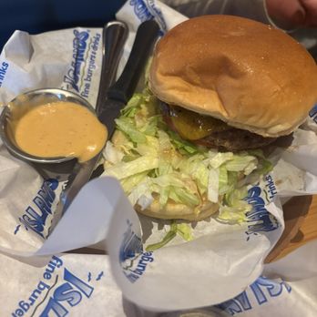 Islands Restaurant - Burgers Near Me - Carlsbad, California Islands Restaurant - Burgers Near Me - Carlsbad, California